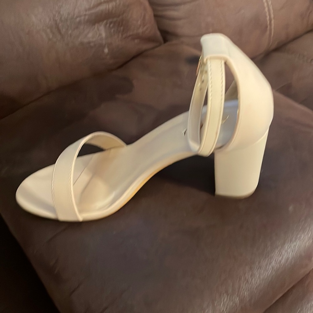 Ankis Nude Heels for Women - Open Toe Ankle Strap Chunky Heel Pump...